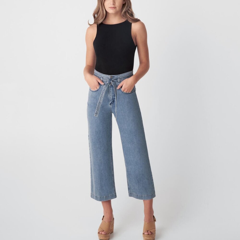 Silver Jeans NWT Women's Indigo Wash Belted Crop Wide Leg Jeans, Size 18W